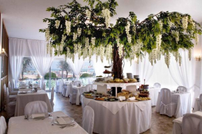 Гостиница Hotel Heaven  Римини